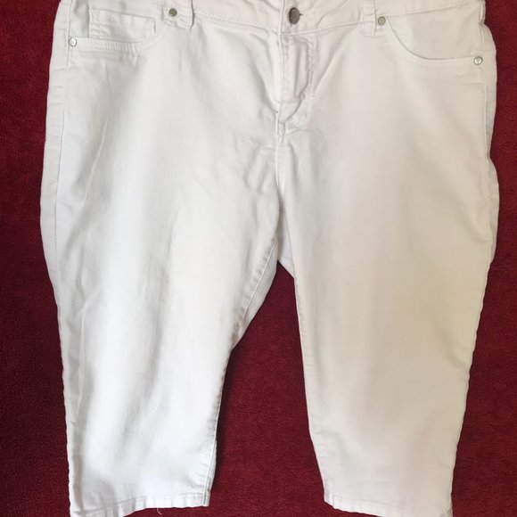 DJ WOMEN CAPRI JEANS WHITE SZ 12 STRETCH GUC - Picture 2 of 8